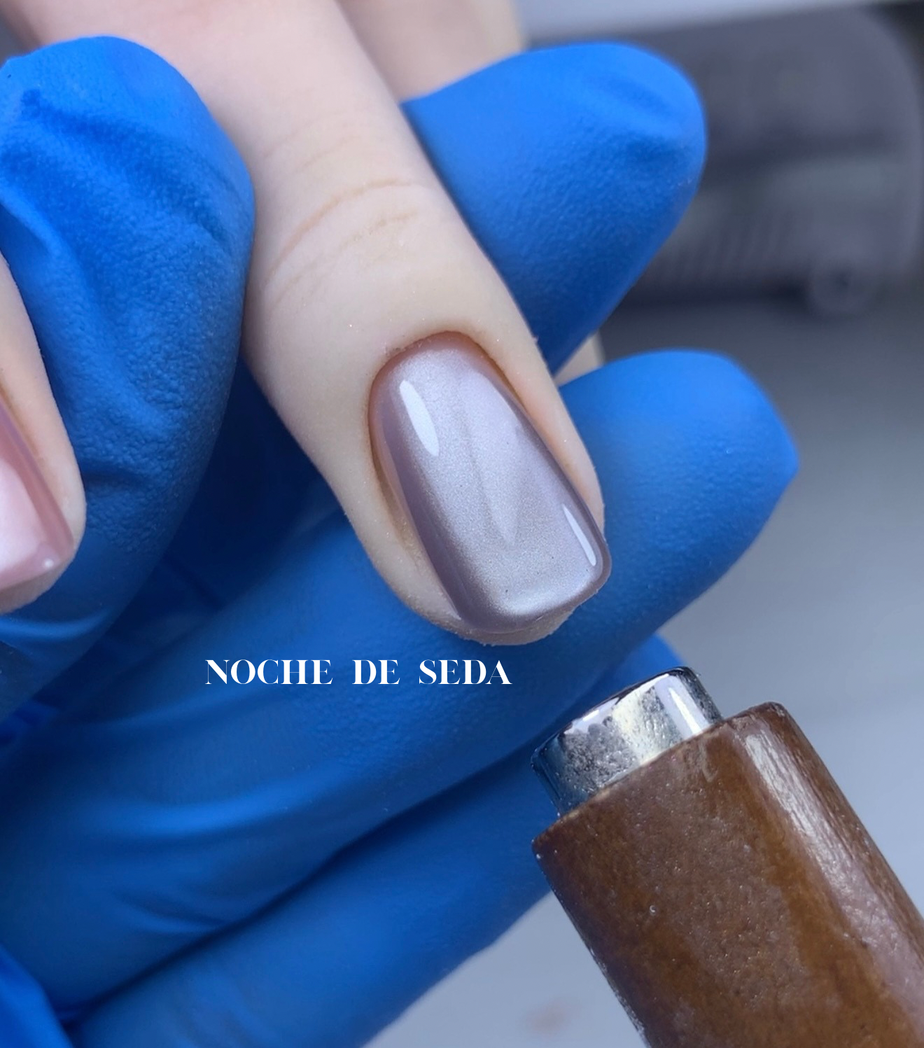Efecto ojo de gato “ Noche de Seda “