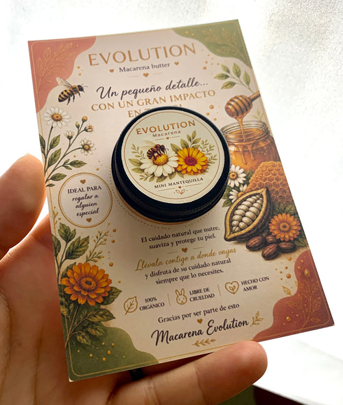 La versión mini de nuestra mantequilla original. Todo el poder hidratante en un tamaño perfecto para llevar contigo y cuidar tu piel en cualquier momento.